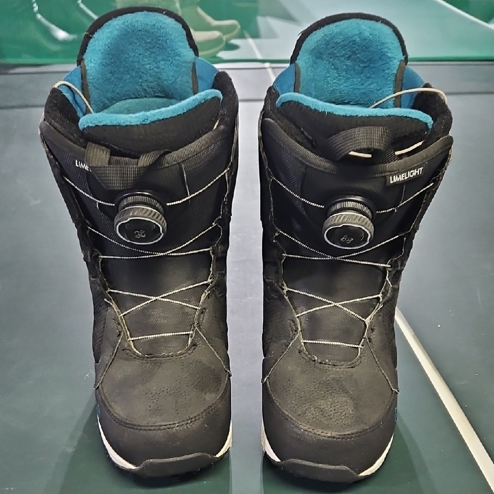 Burton Black and Blue Winter Boots